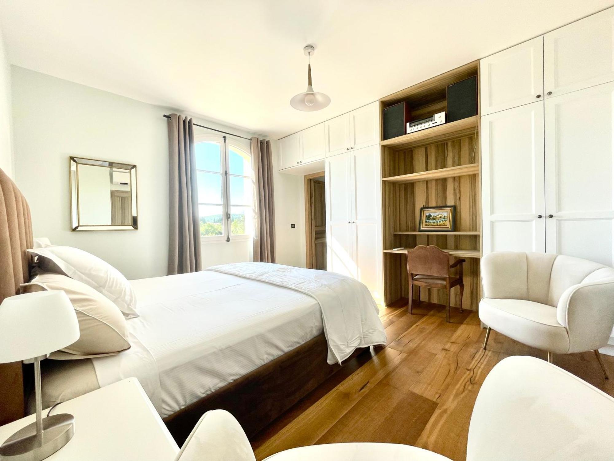 La Soleillade Aixoise Bed & Breakfast Aix-en-Provence Phòng bức ảnh